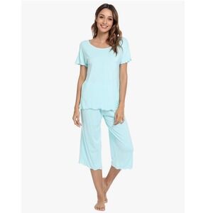 Womens‎ PJs 4X Wiwi Bamboo Viscose Black Pajamas Capri Pants Plus NWT Loungewear